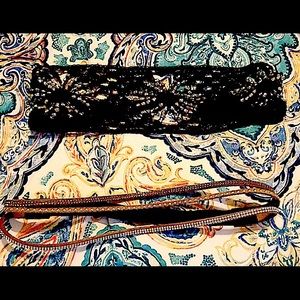 🌴SALE🌴 2/$8 Stylish headbands!!